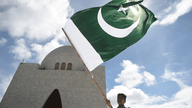 pakistan-ranks-8th-worldwide-300-billion-in-annual-trade-in-digital-assets-despite-ban